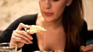 Kilos émotionnels : quand le stress fait grossir (conférence) kilos émotionnels : le stress fait grossir manger