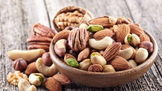 Le top-10 des fruits oléagineux (infographie) Les fruits oléagineux et leur bienfaits sur la santé.